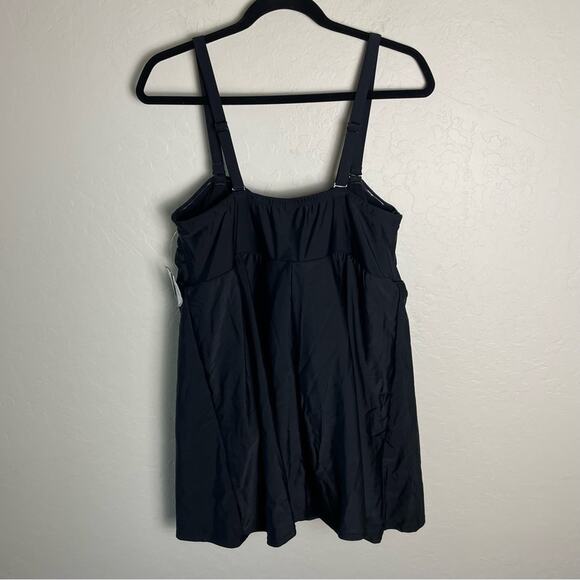 Torrid Black Wireless Mid Strapless Swim Dress With Brief 2X NWT 15066990 - Picture 8 of 16